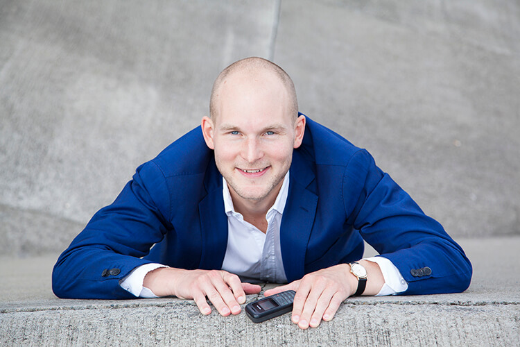 Lykken bor (ikke) inde bag skærmen