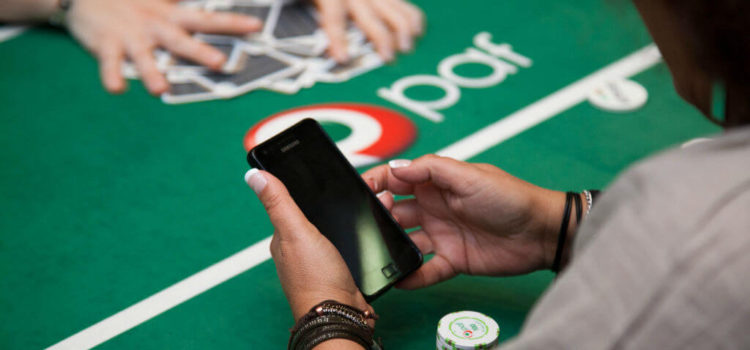 3 grunde til, at du skal prøve live casino på dine gadgets