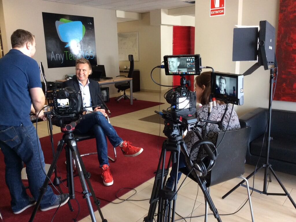 AnyTech365, Iværksætteri, Bizz Up