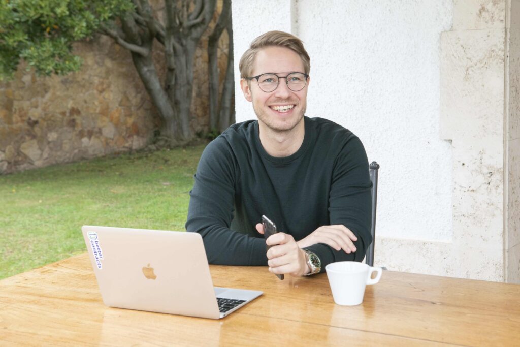 Digitale omstilling, Contractbook.com, Bizz Up, Bizzup.dk