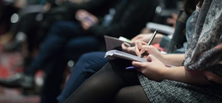 Den digitale kommunikation kan skubbe grænser