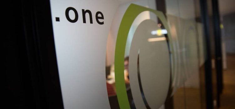 one.com intensiverer sit fokus på at hjælpe iværksætterne godt fra start
