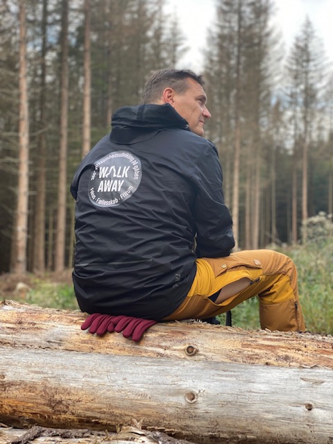 WalkAway, netværk, Bizz Up