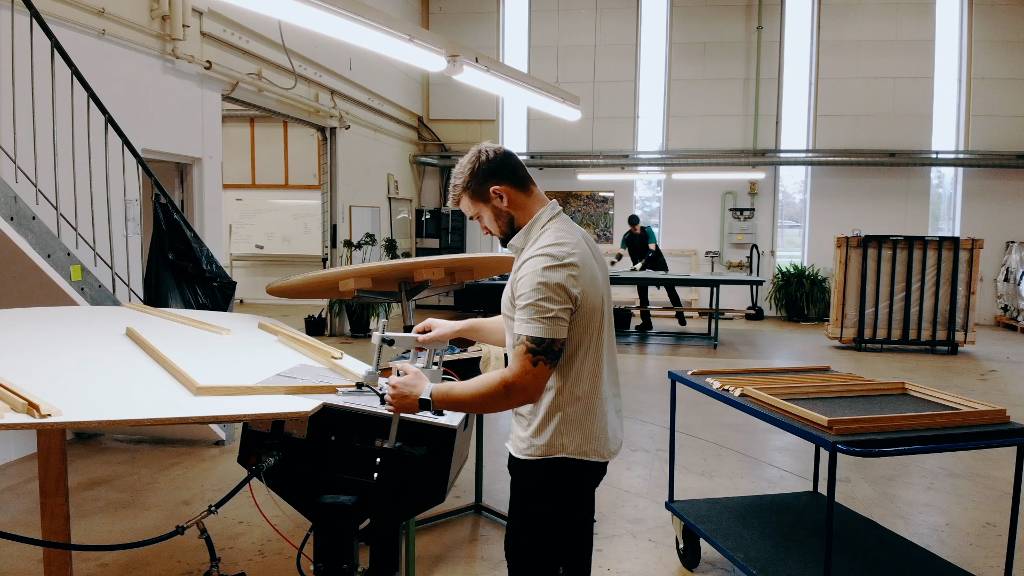 Framing People, Vækstfonden, Bizz Up